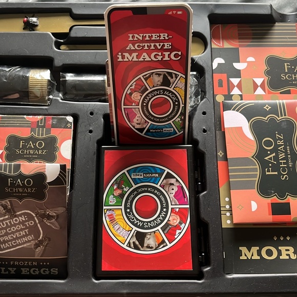 FAO SCHWARZ INTERACTIVE ILLUSIONS I MAGIC 23pc SET๐ช๐ด๏ธ๐ฆ๐งโโ๏ธ๐งโโ๏ธ๐ฎ๐ฆโพ๏ธ๐๐ฑ - Picture 9 of 10